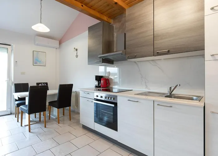 公寓 Lorena Kornić